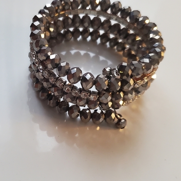 Drawstring Wire shimmering Beads Bracelet 🌴 - Picture 5 of 12